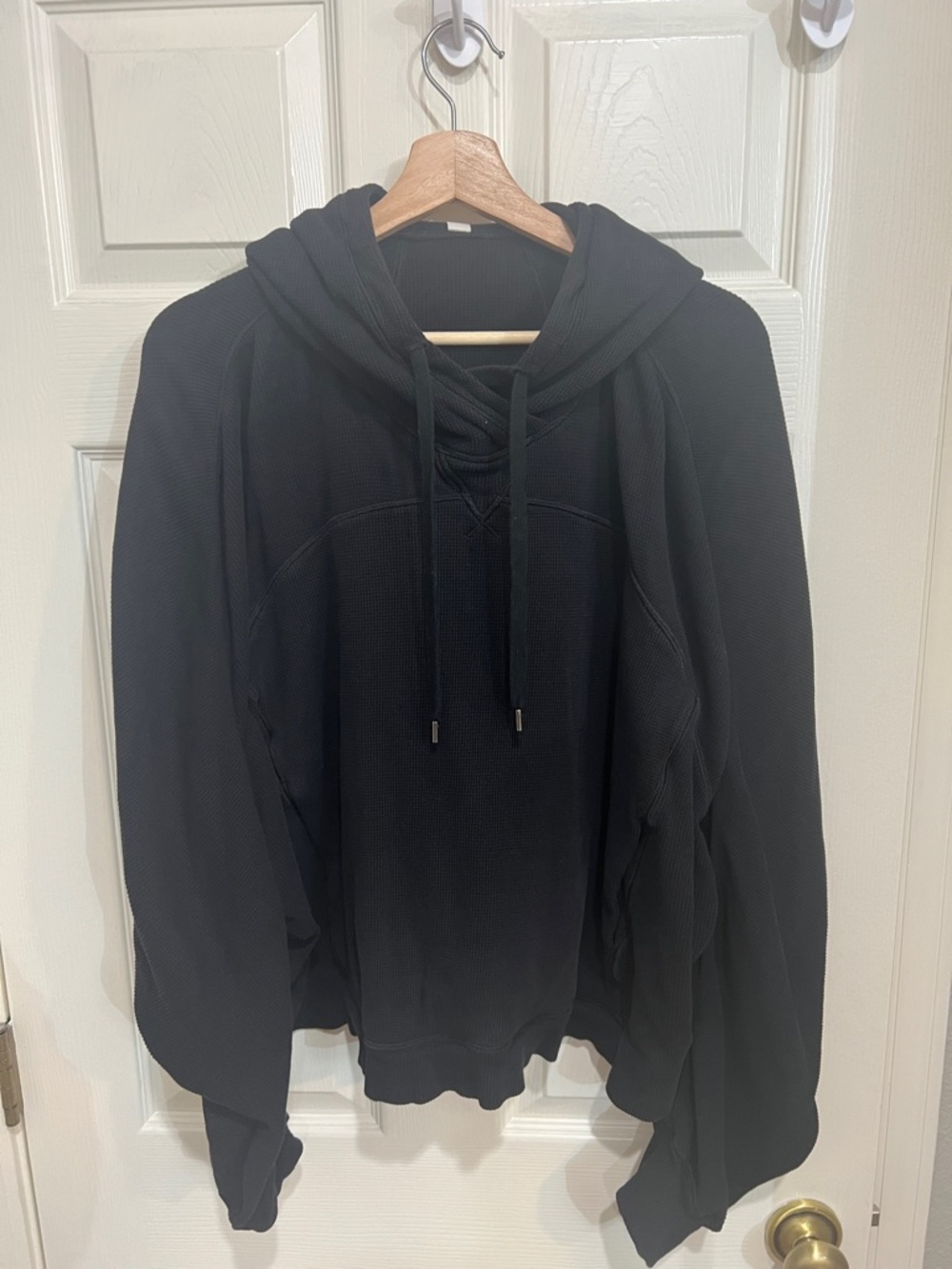 61. Lululemon black waffle athletic hoodie - Picture 4 of 11